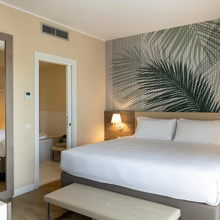 Hotel Enjoy Garda Peschiera del Garda